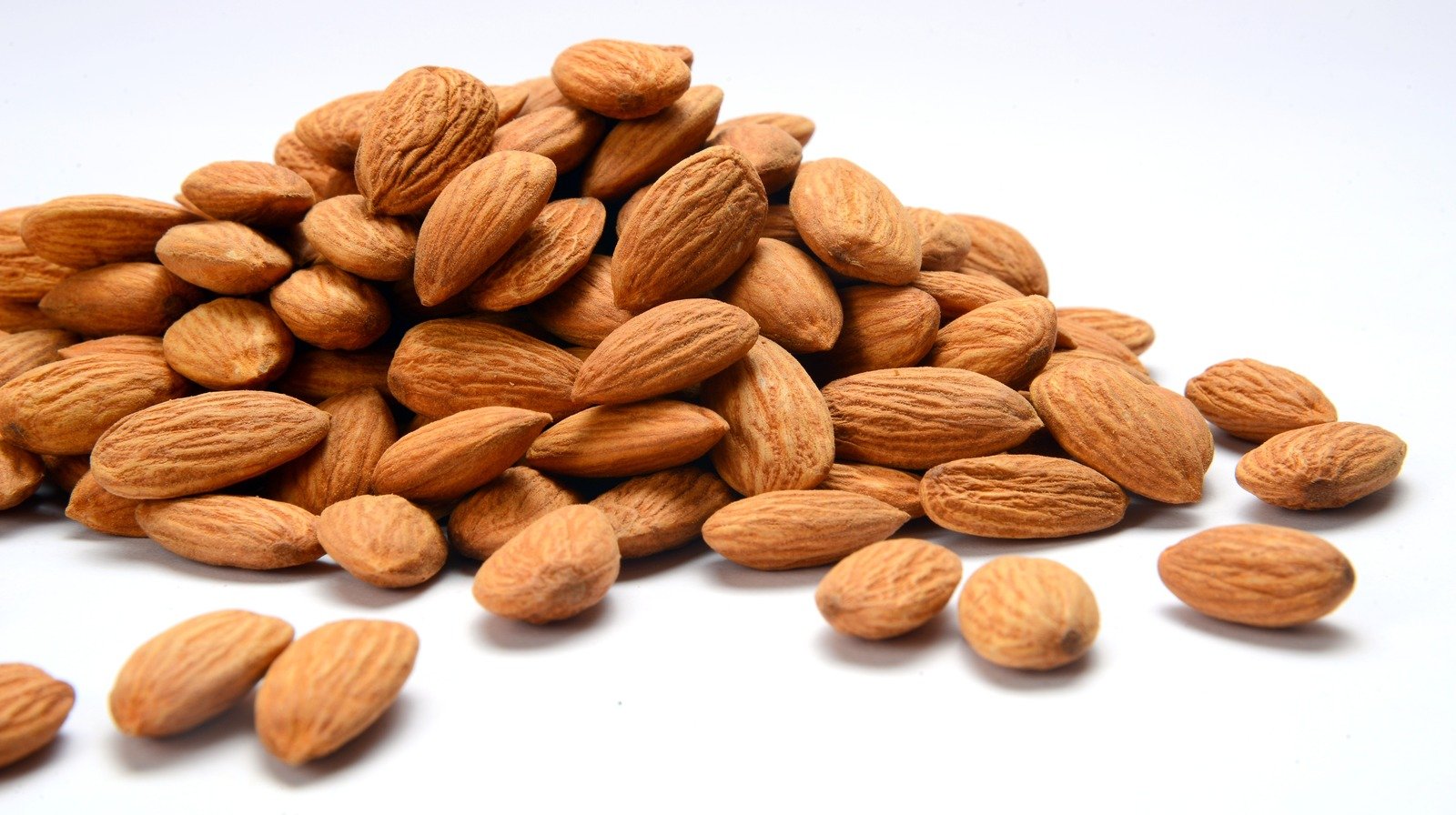 Almond (badam)