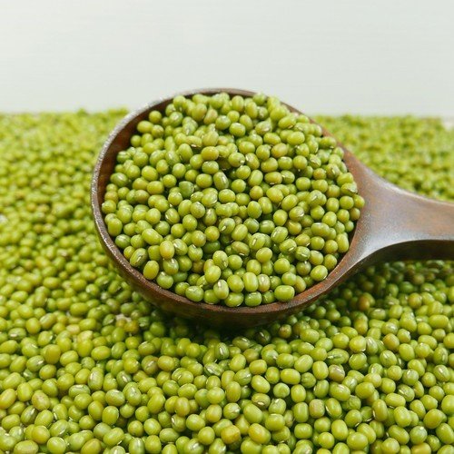 Whole Green Moong(Pesaralu)