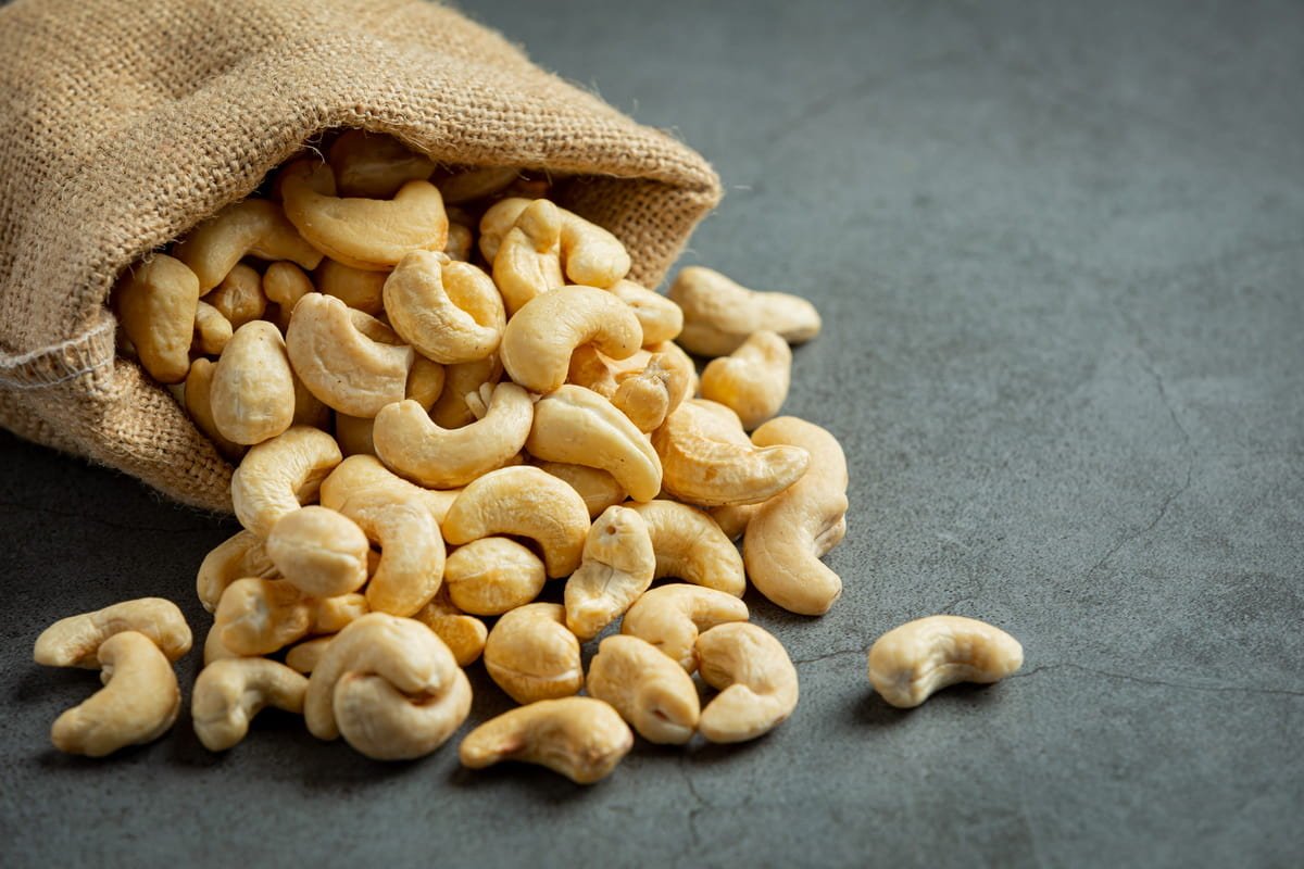 Cashew (kaju)